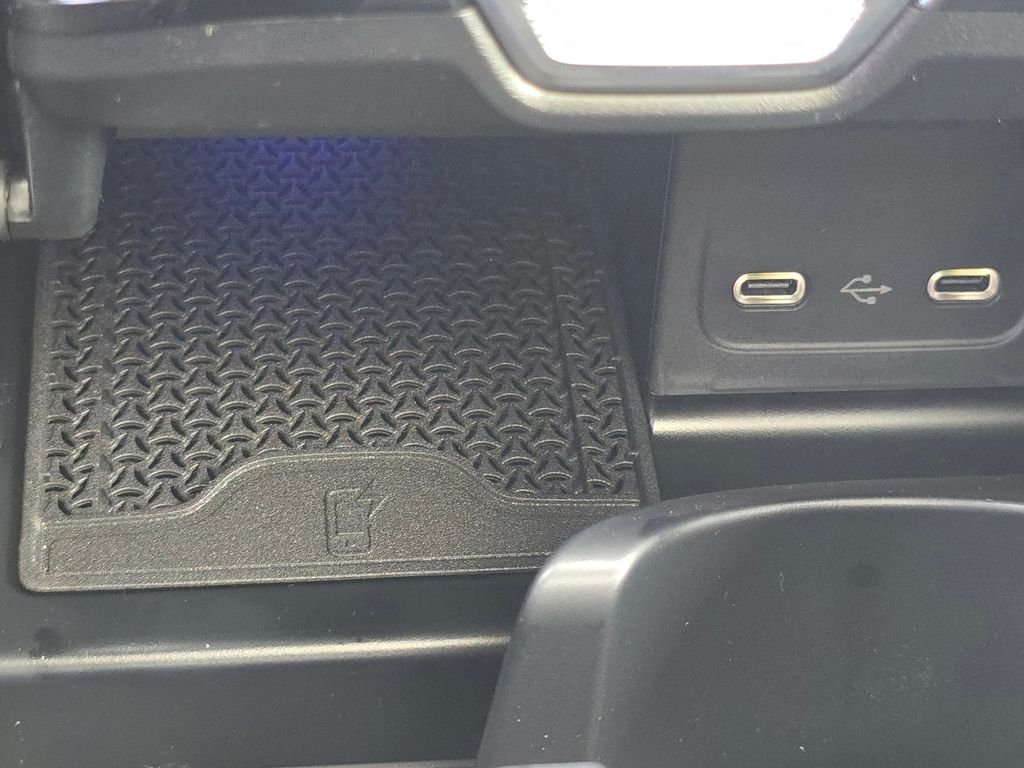 New 2026 Black Mercedes-Benz C 300 image 33