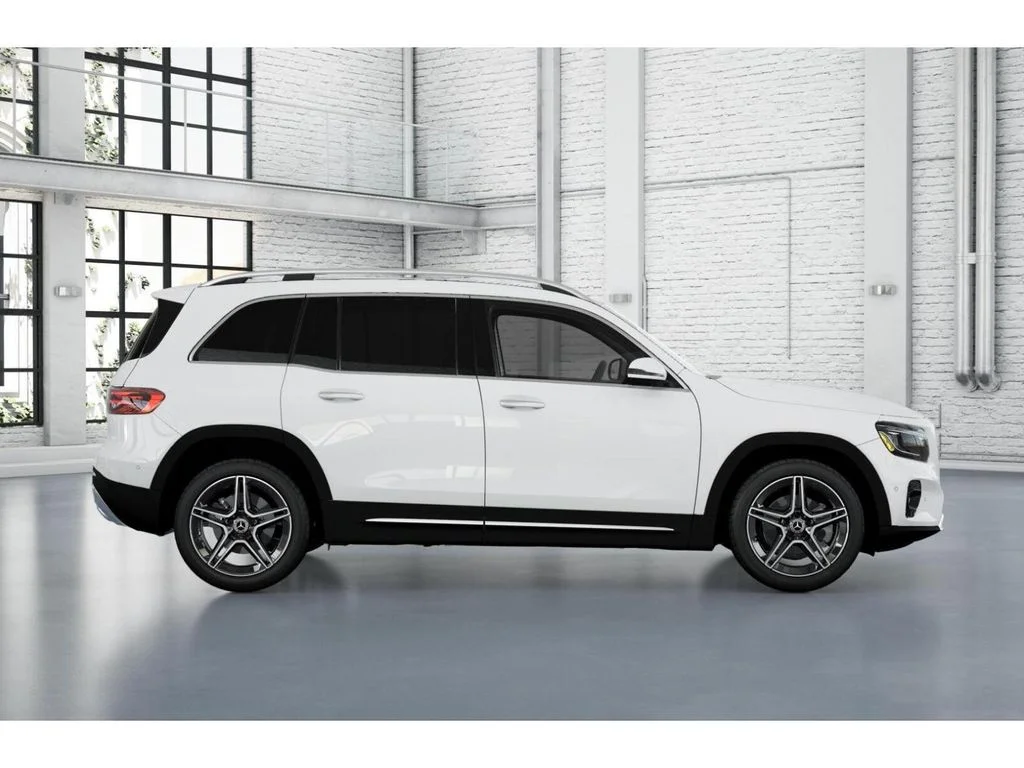 New 2026 White Mercedes-Benz GLB 250 image 2