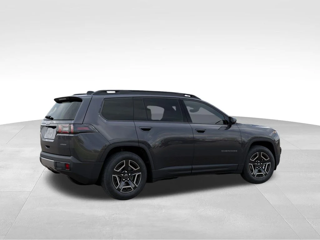 New 2026 Sting-Gray Clear-Coat Exterior Paint Jeep Laredo image 4