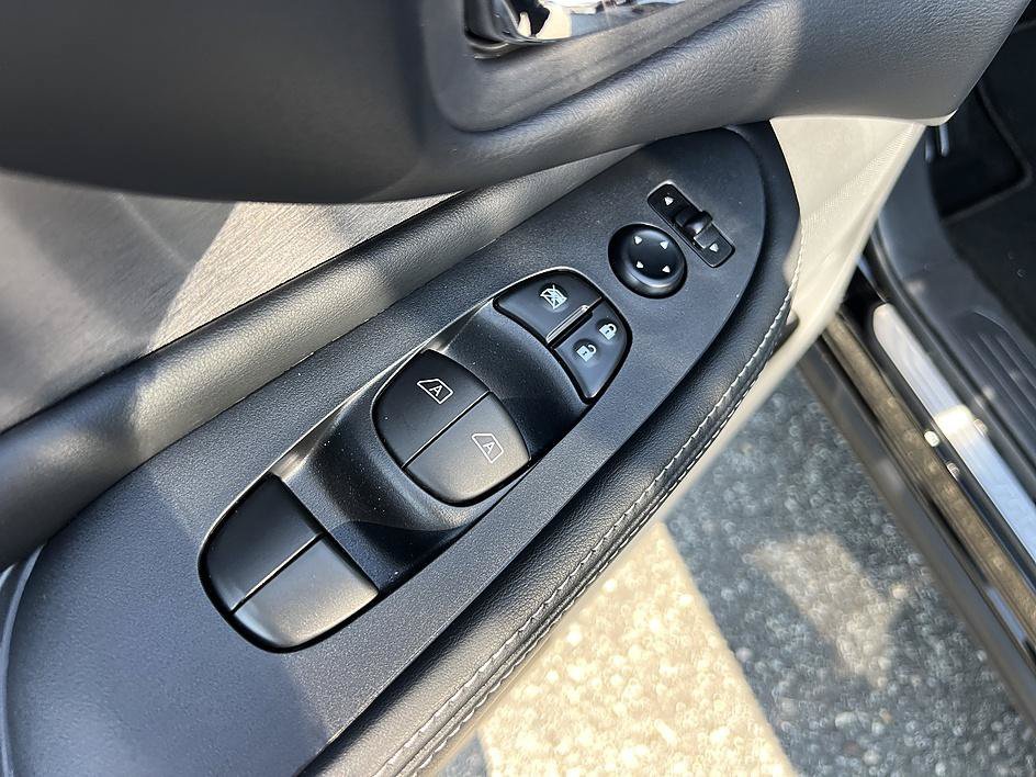 Used 2024 Super Black Nissan SV image 20