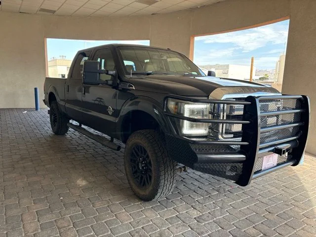 Used 2015 Tuxedo Black Metallic Ford Lariat image 2
