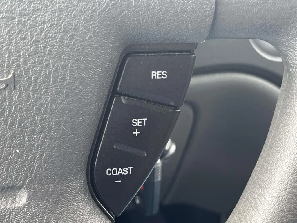 Used 2005  Ford XLT image 31