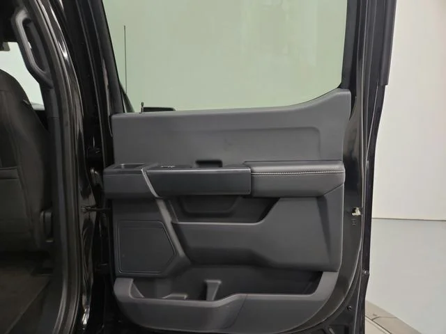 Used 2025  Ford STX image 37