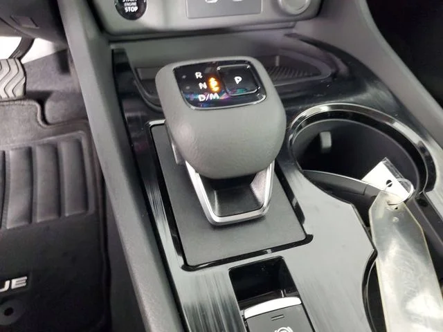 New 2026 Everest White Pearl TriCoat Nissan SV image 20
