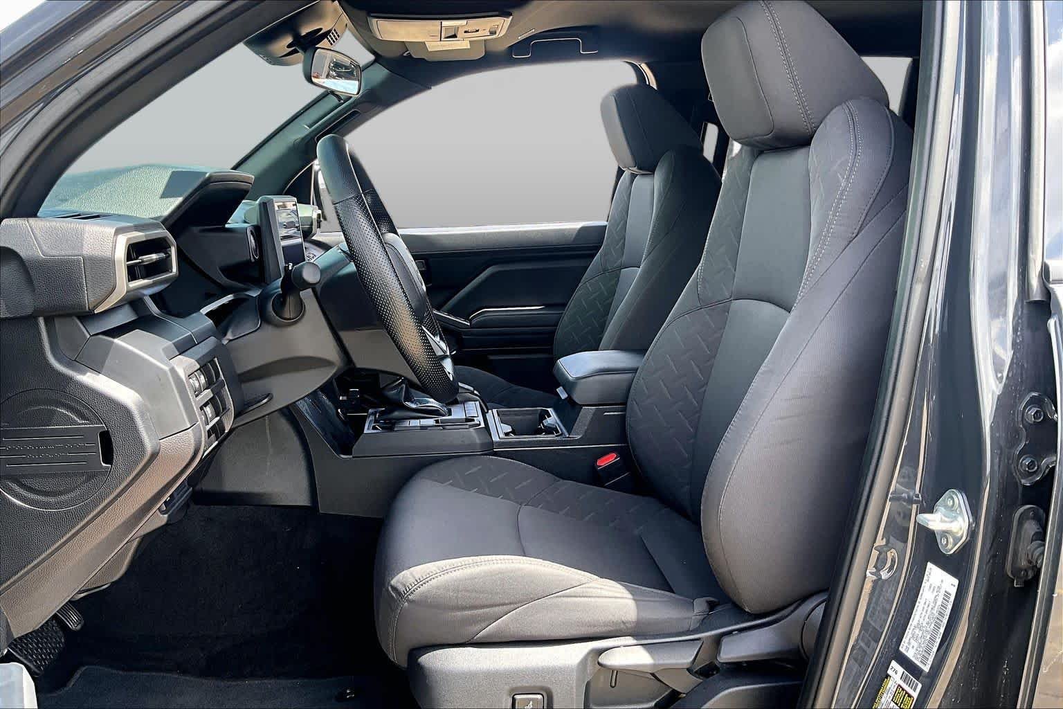 Used 2025 Underground Toyota SR image 8