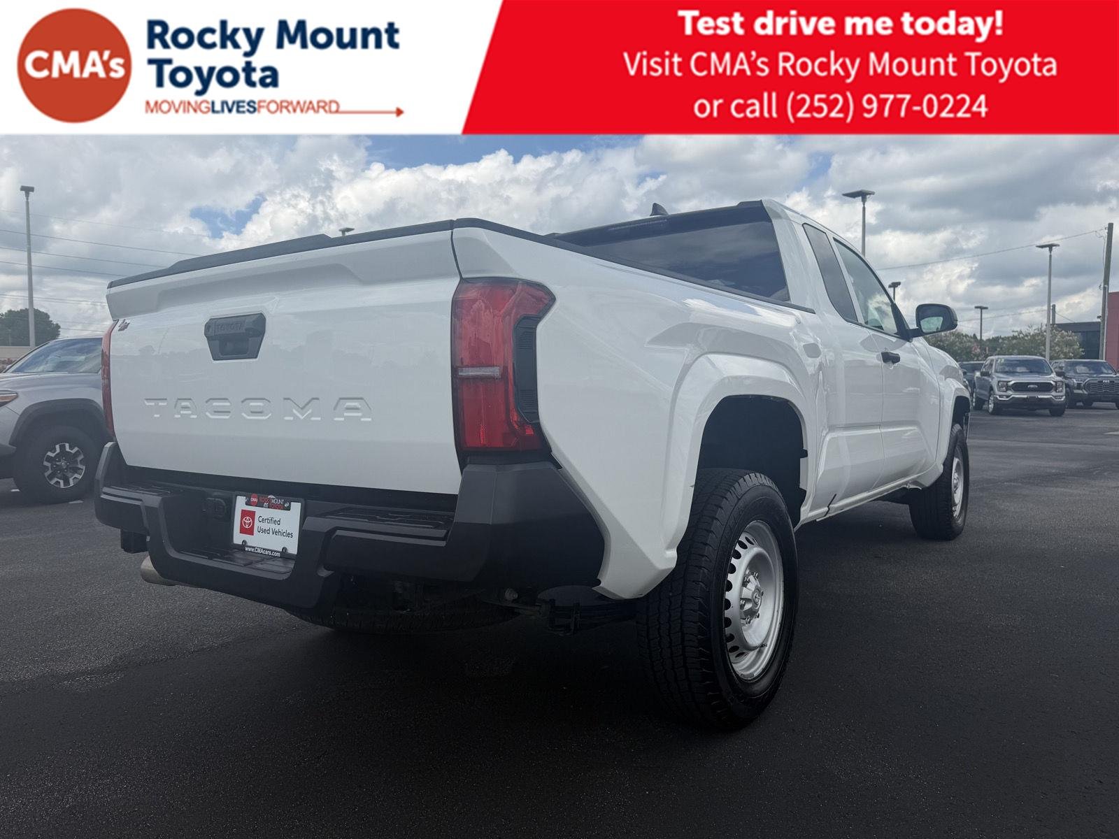 Used 2024 Ice Cap Toyota SR image 7