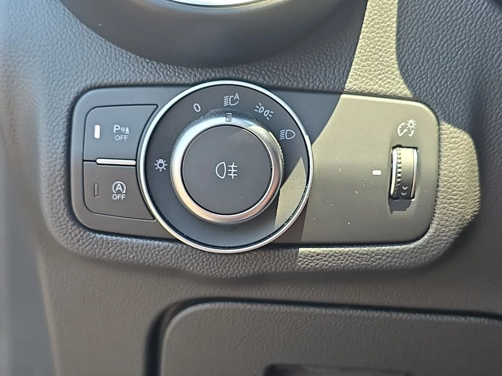 2026 Alfa Romeo Stelvio Base - Photo 23