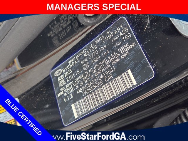Used 2026 Onyx Black Hyundai SEL image 17