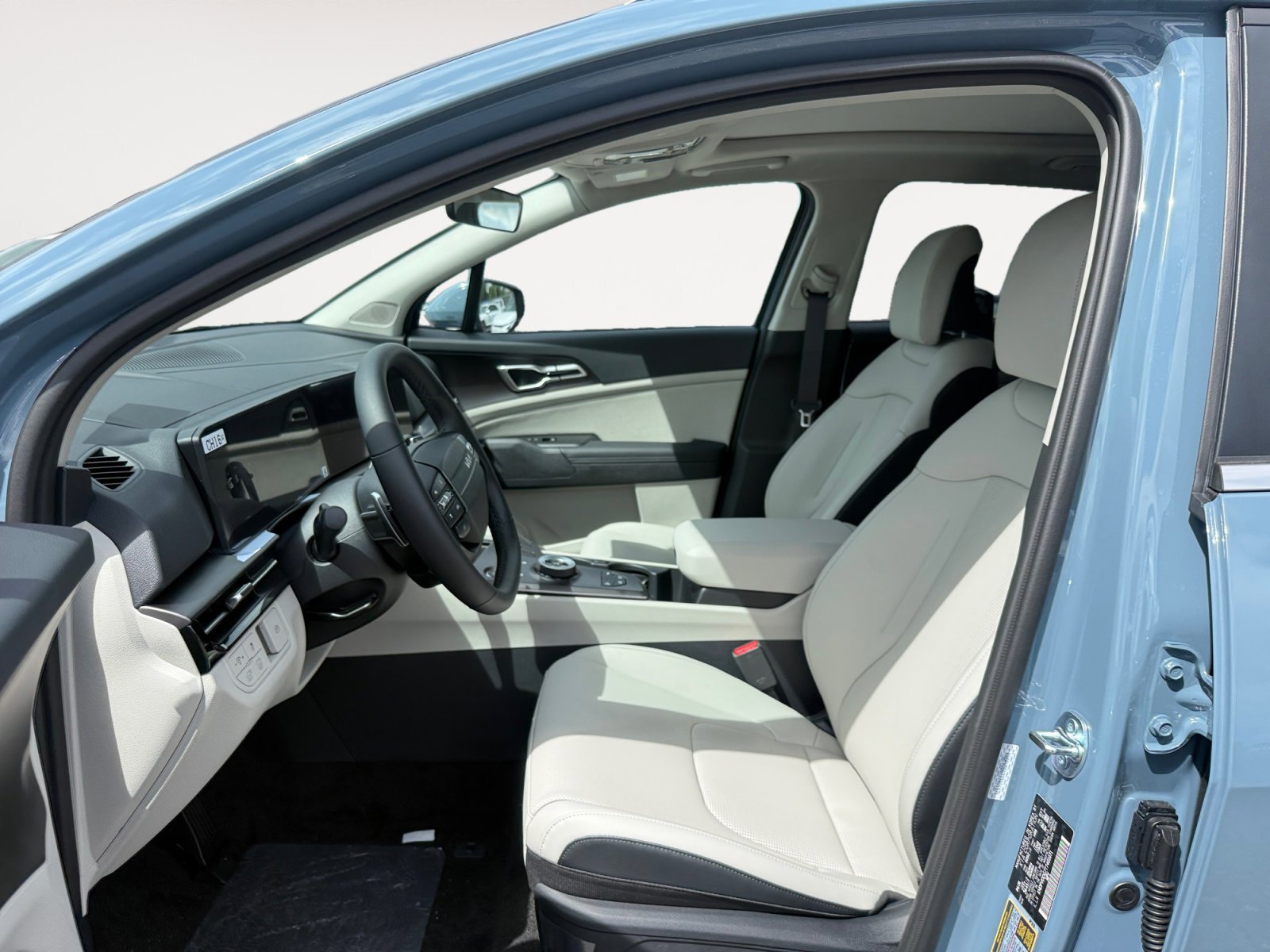 New 2026 Heritage Blue Kia EX image 10