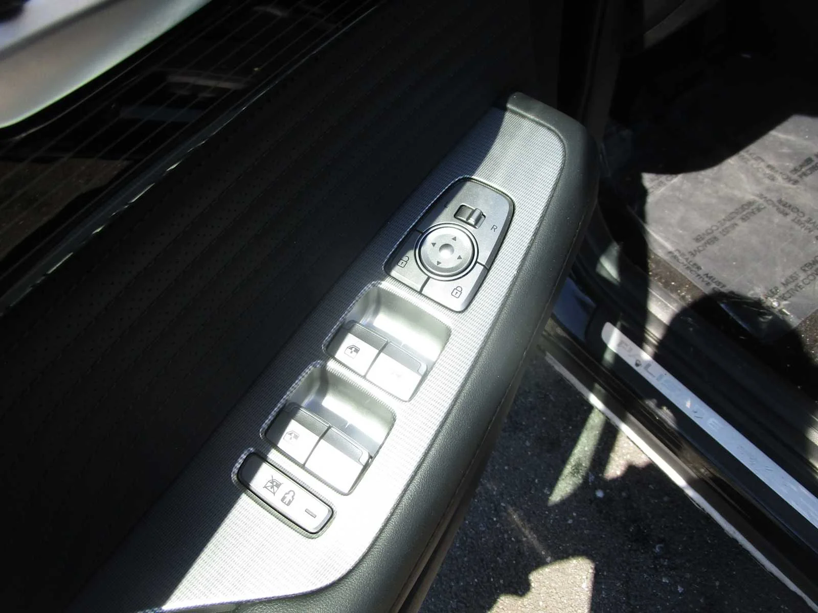 Used 2023 Abyss Black Pearl Hyundai Calligraphy image 13