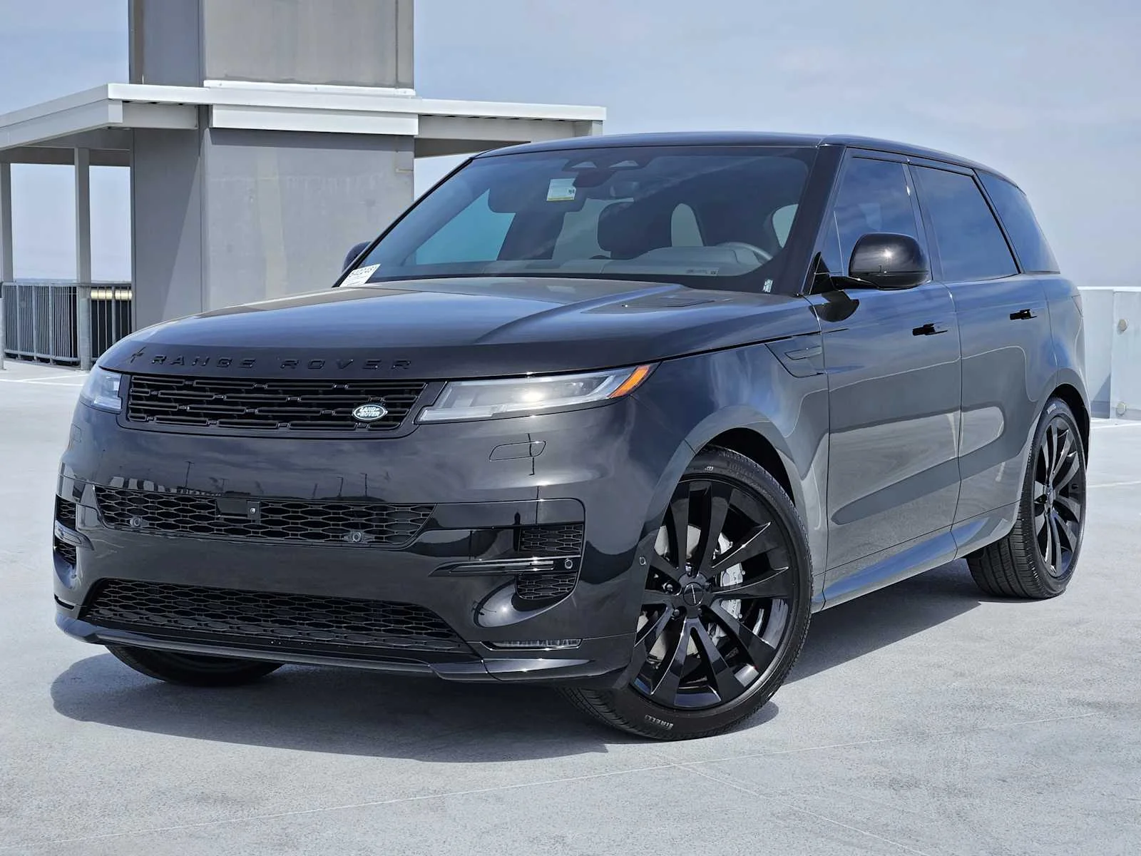 2026 Land Rover Range Rover Sport P400 MHEV Dynamic SE's photo