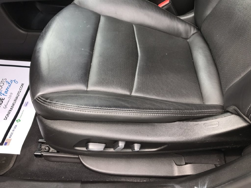 Used 2021 White Cadillac Premium Luxury image 14