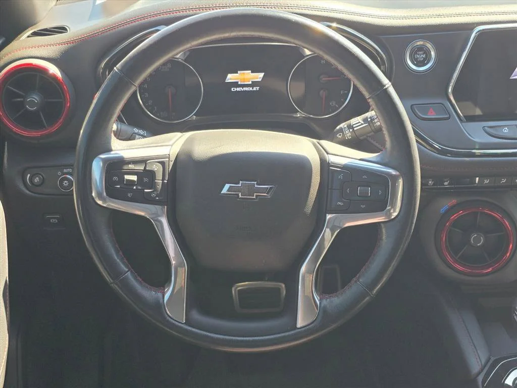 Used 2019 White Chevrolet RS image 5
