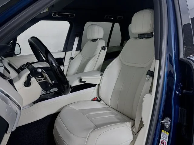 New 2026 Petrolix Blue Land Rover SE image 21