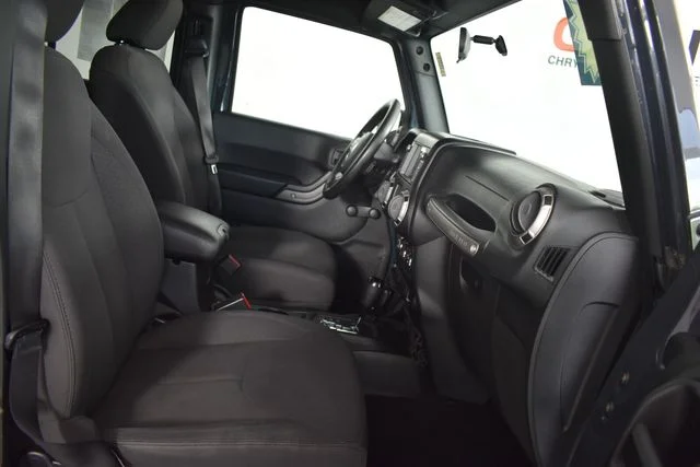 2017 Jeep Wrangler Unlimited Sport - Photo 14
