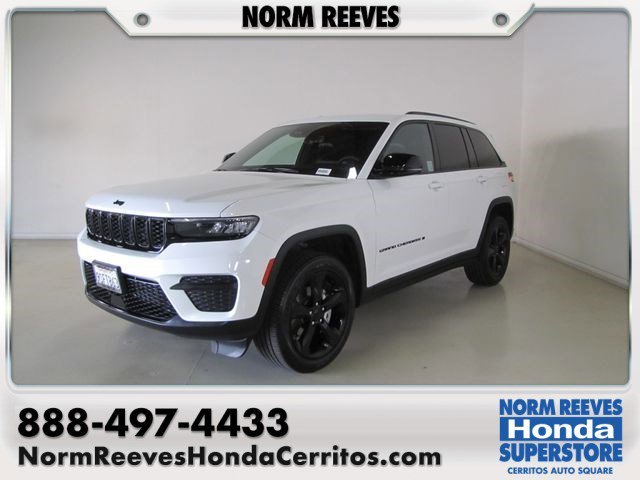 2025 Jeep Grand Cherokee Altitude X 4x4's photo