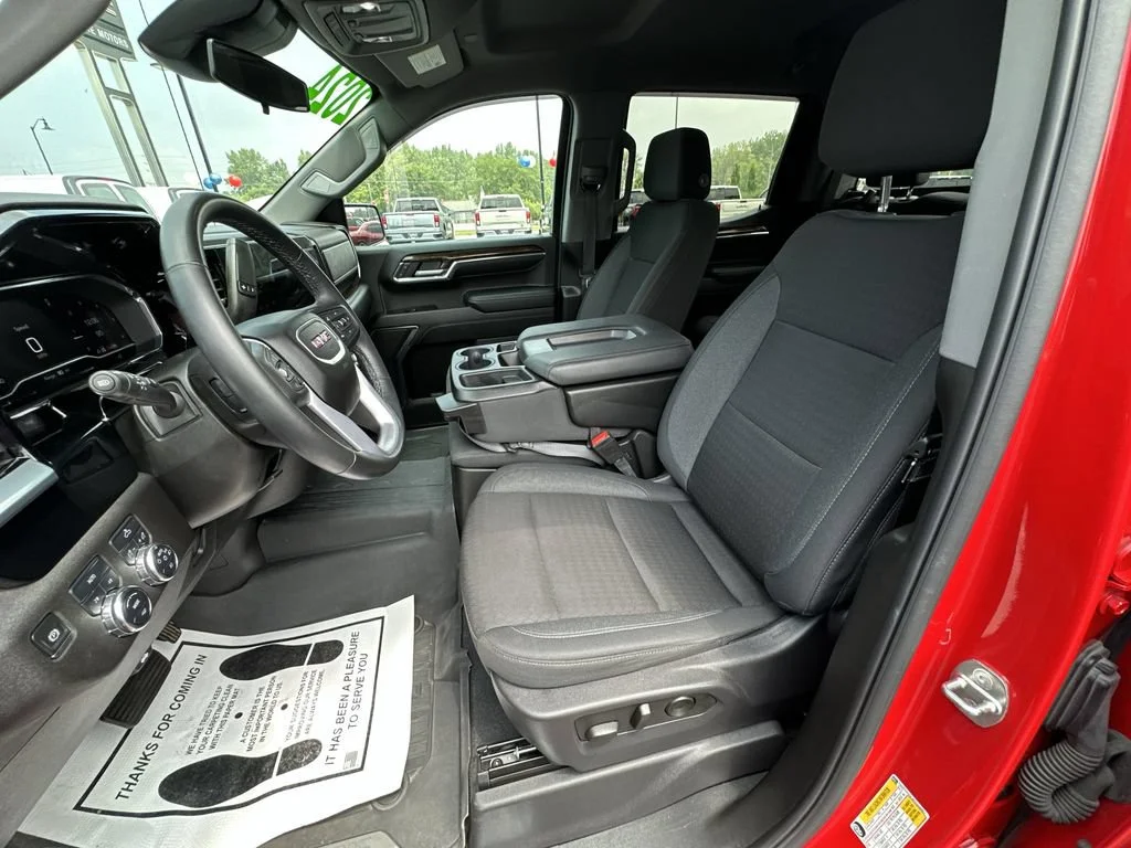 Certified Used 2024 Cardinal Red GMC Elevation image 16