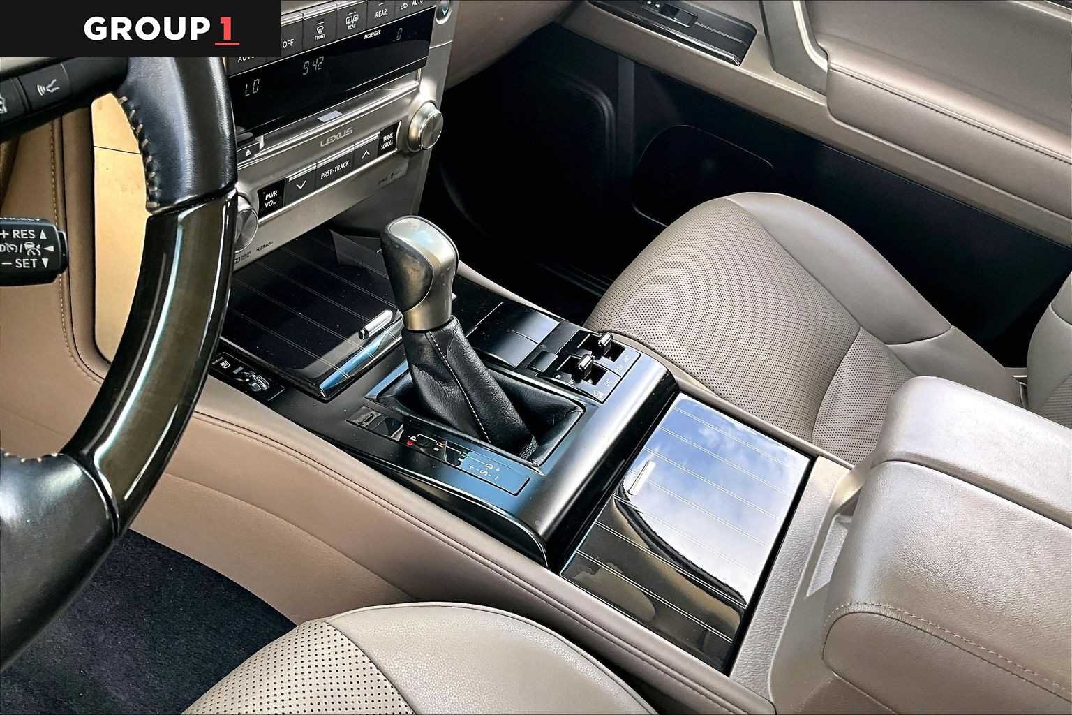 Used 2020 Starfire Pearl Lexus Premium image 14