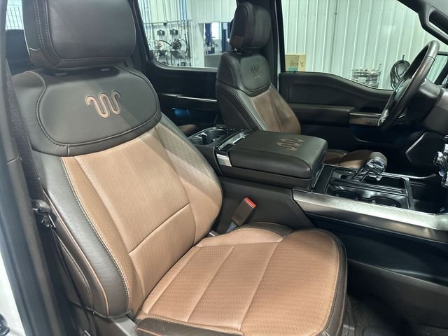 Used 2022 White Metallic Ford King Ranch image 32