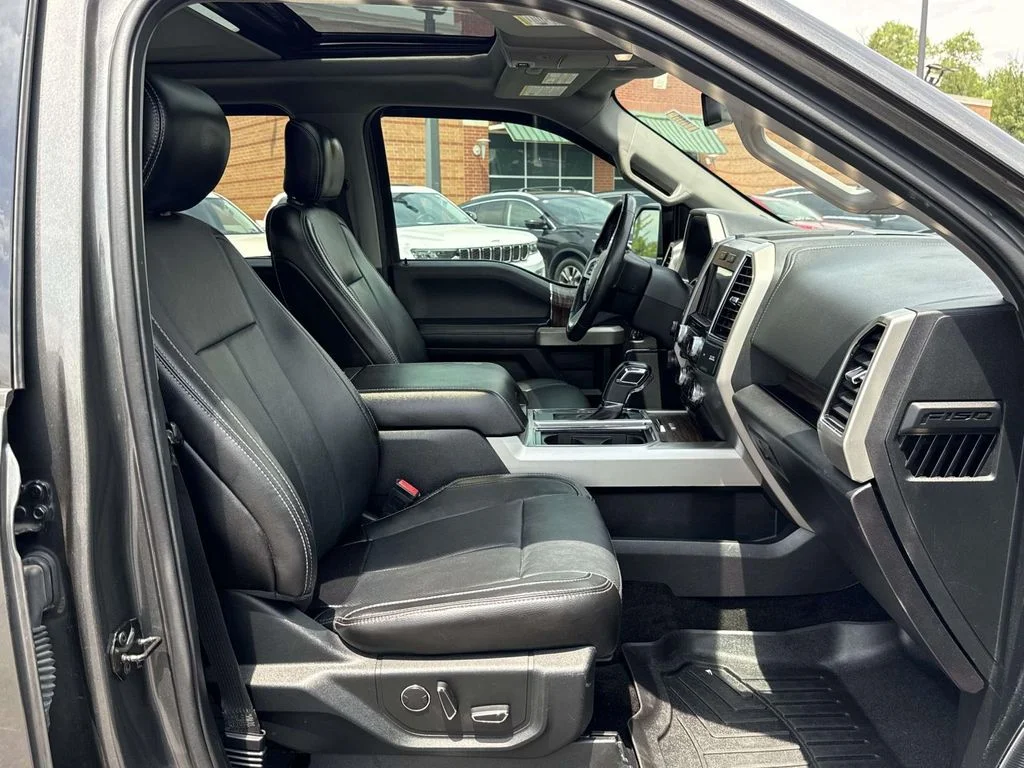 Used 2018 Gray Ford Lariat image 16