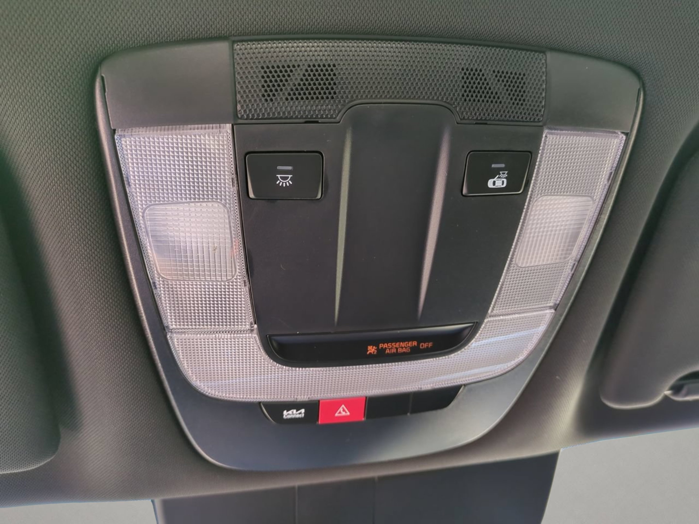 New 2026 Snow White Pearl Kia GT-Line image 22