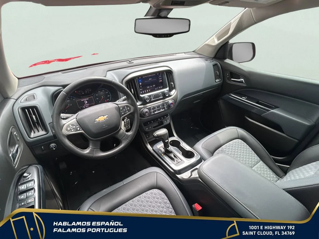 Used 2019 RED HOT Chevrolet 2WD Z71 image 25