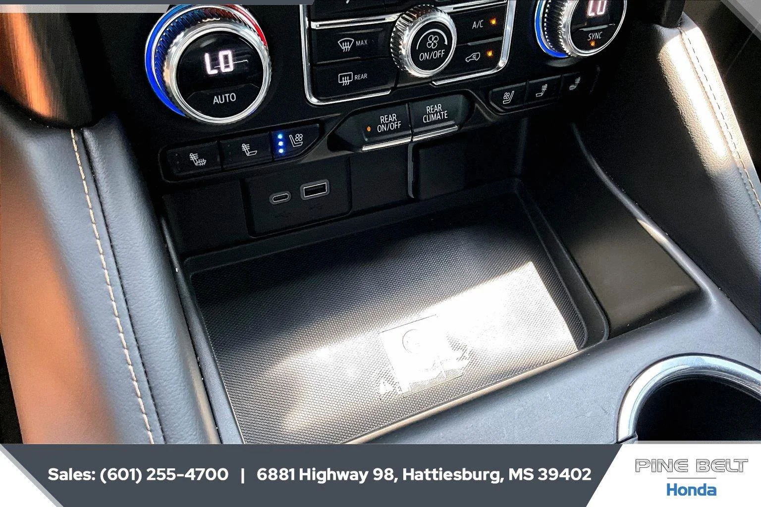 Used 2023 Onyx Black GMC AT4 image 24