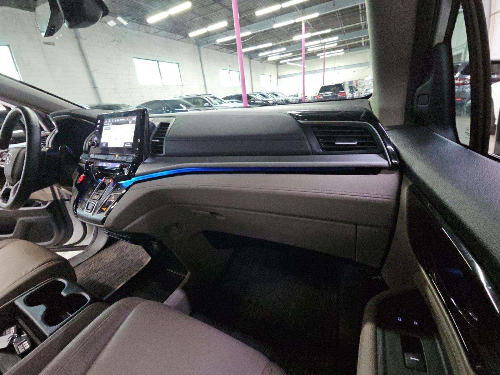 Certified Used 2024 Platinum White Pearl Honda Touring image 16