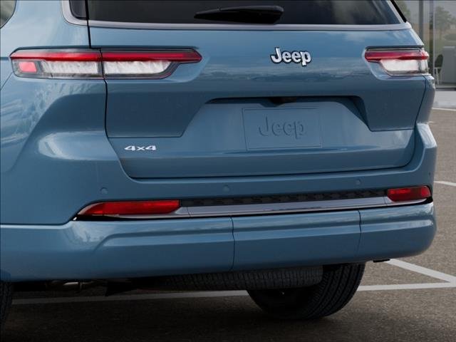 New 2026 Steel Blue Exterior Paint Jeep Limited Reserve 4x4 image 13