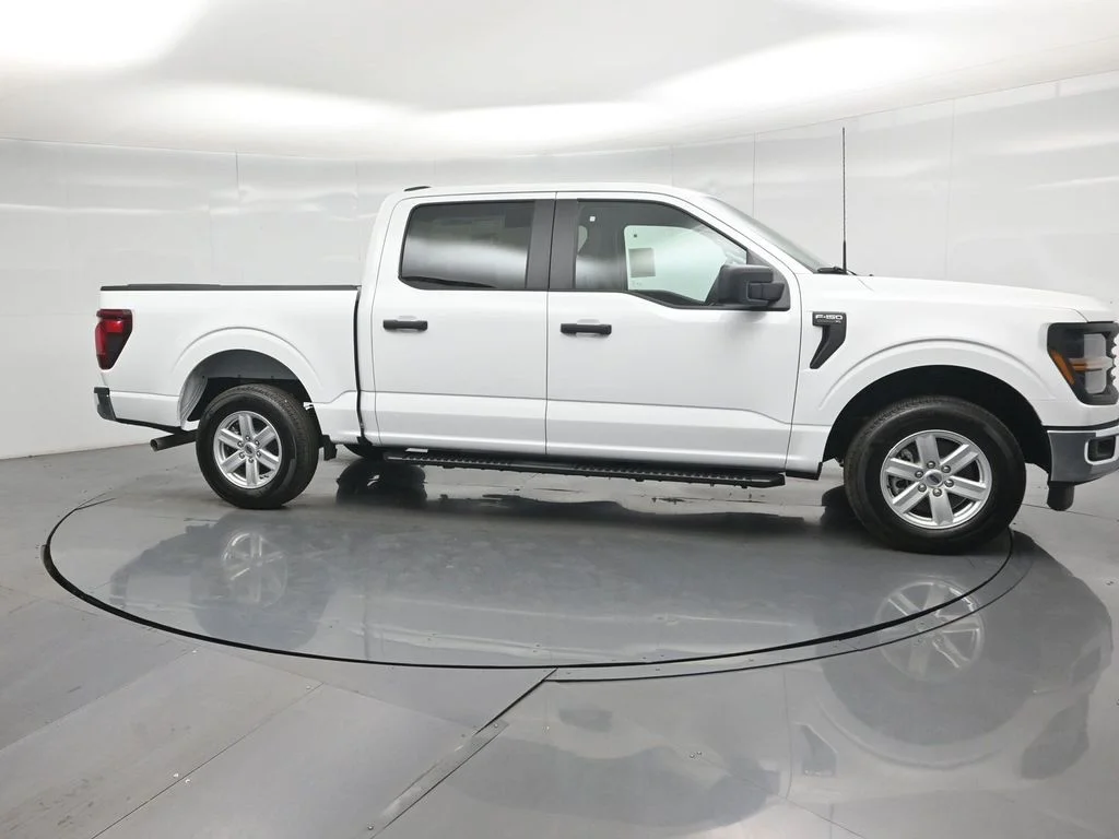 New 2026 Oxford White Ford XL image 20