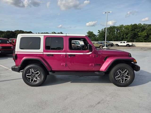 New 2026 Tuscadero Pearl-Coat Exterior Paint Jeep Sahara image 10