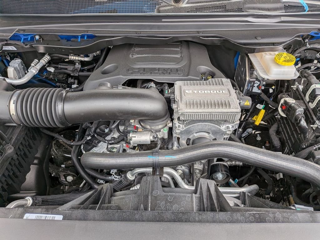 New 2026 Hydro Blue Pearl-Coat Exterior Paint RAM Laramie image 31