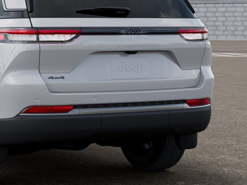 New 2026 Bright White Clear-Coat Exterior Paint Jeep Altitude image 13