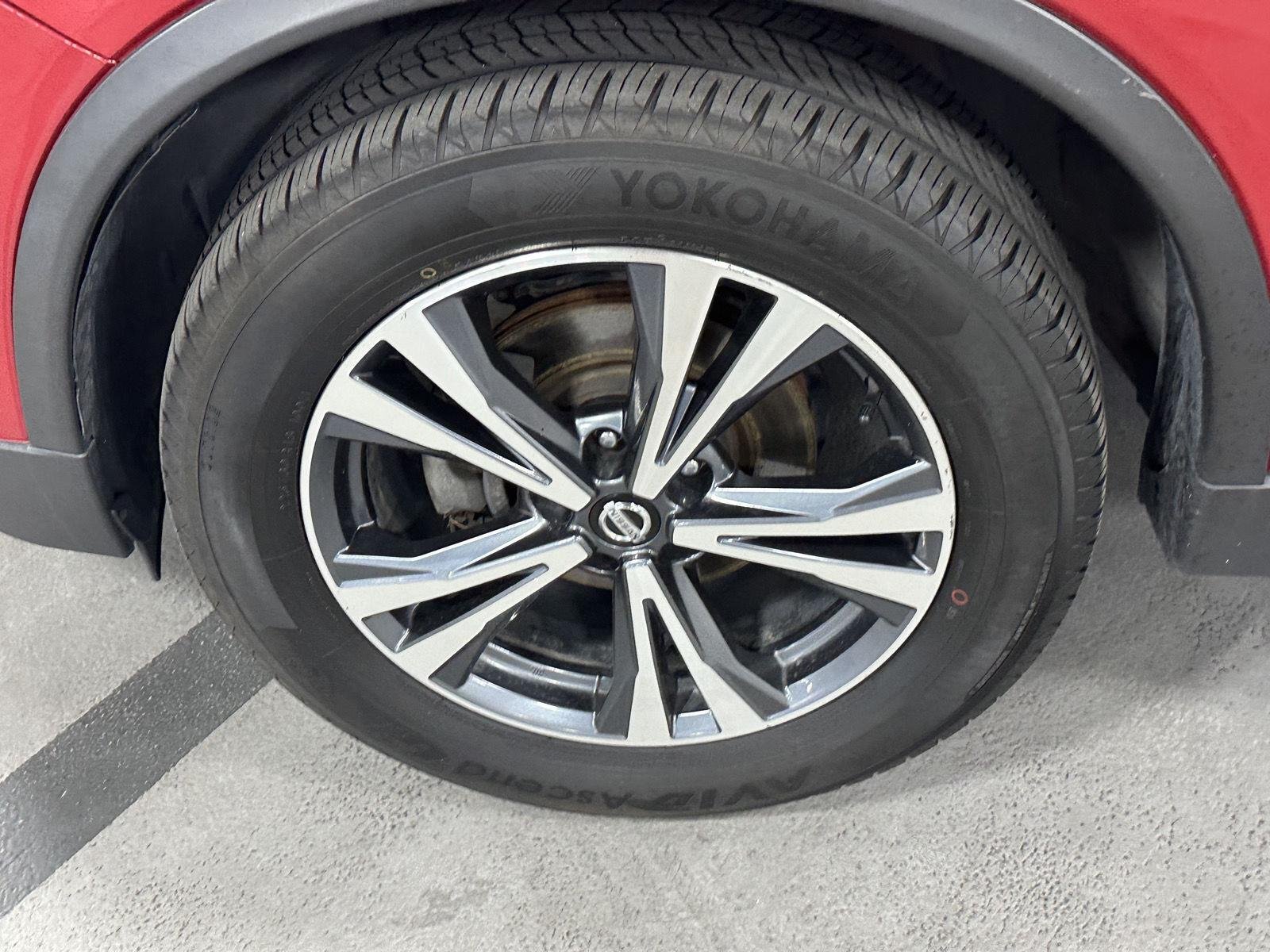 2017 Nissan Rogue SL - Photo 17