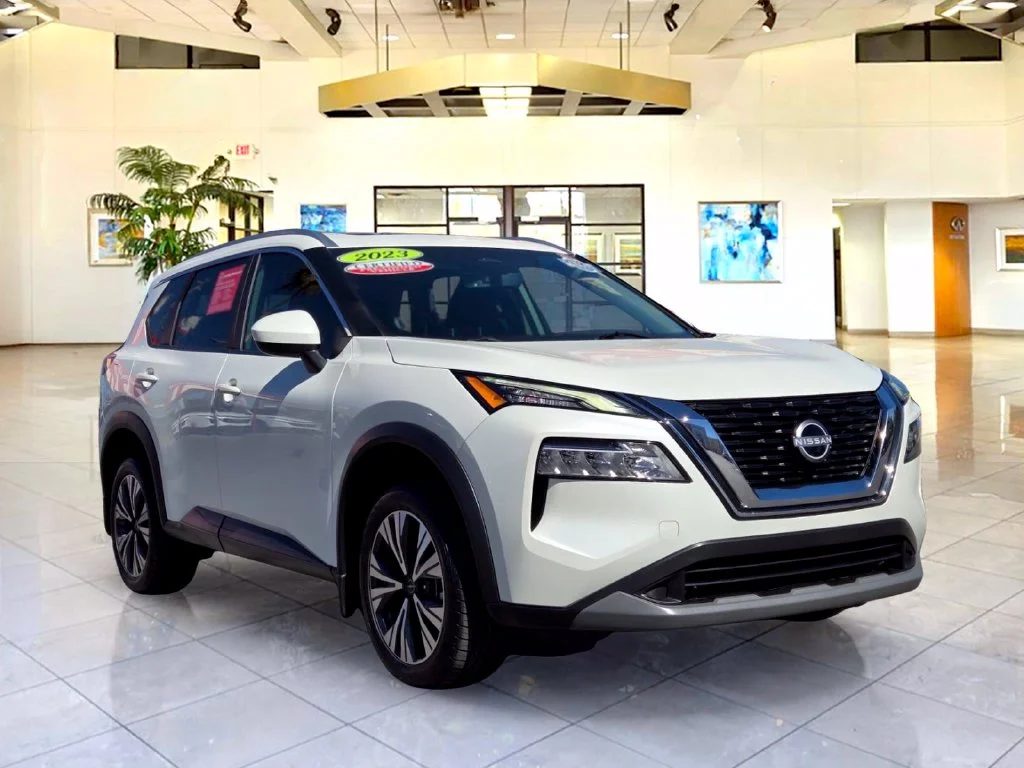 Certified Used 2023 White Nissan SV image 3