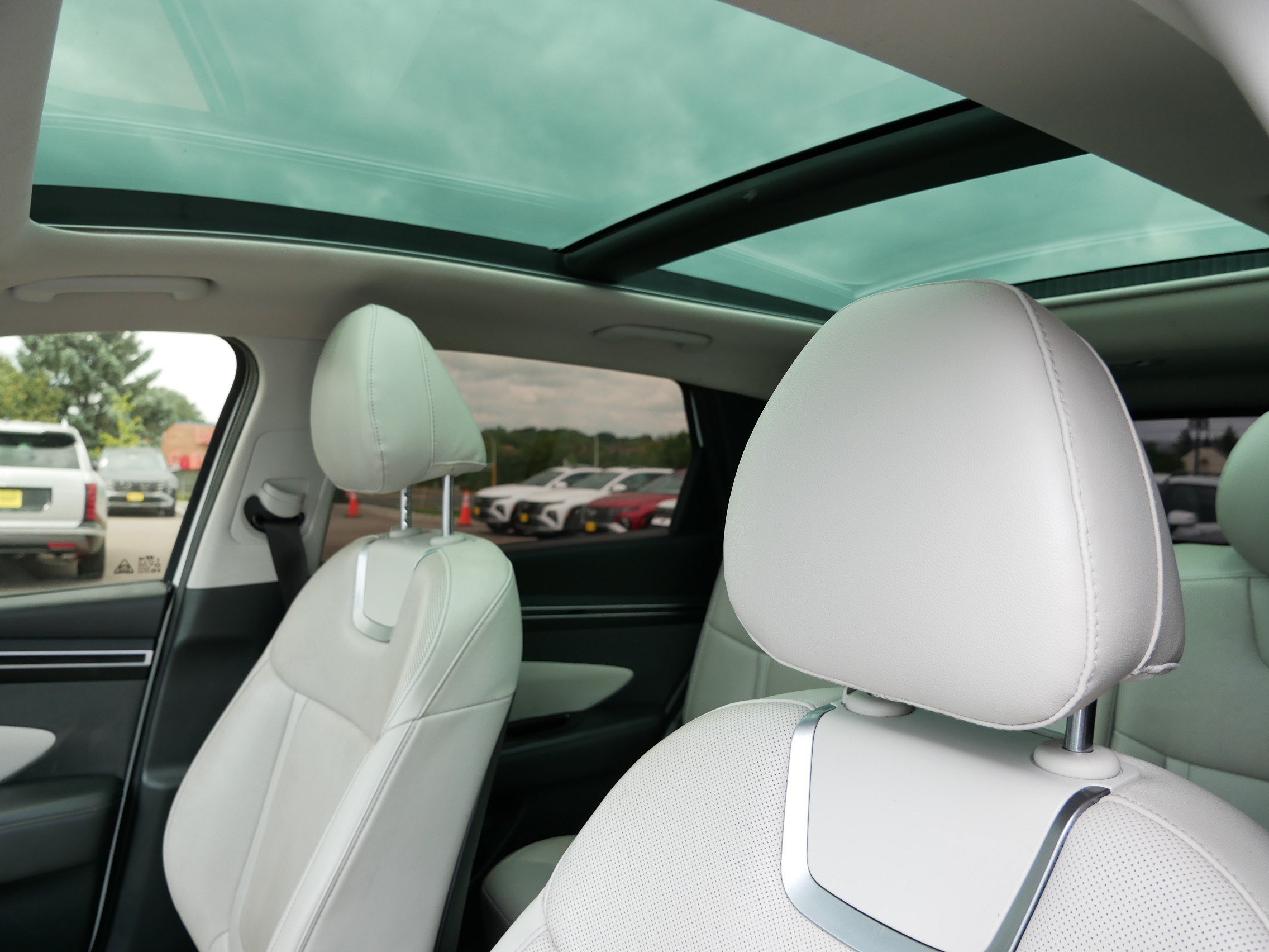 2022 Hyundai Tucson Limited - Photo 21
