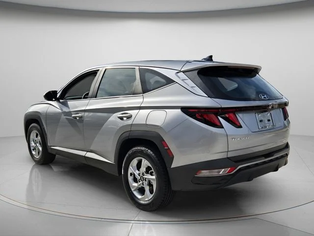 Used 2024 Silver Hyundai SE image 8
