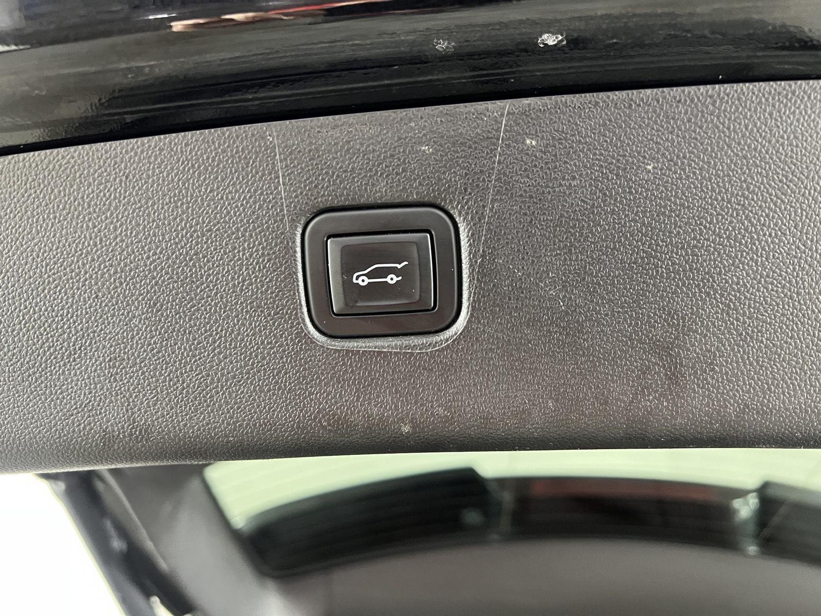 Used 2021 Black Chevrolet RS image 26