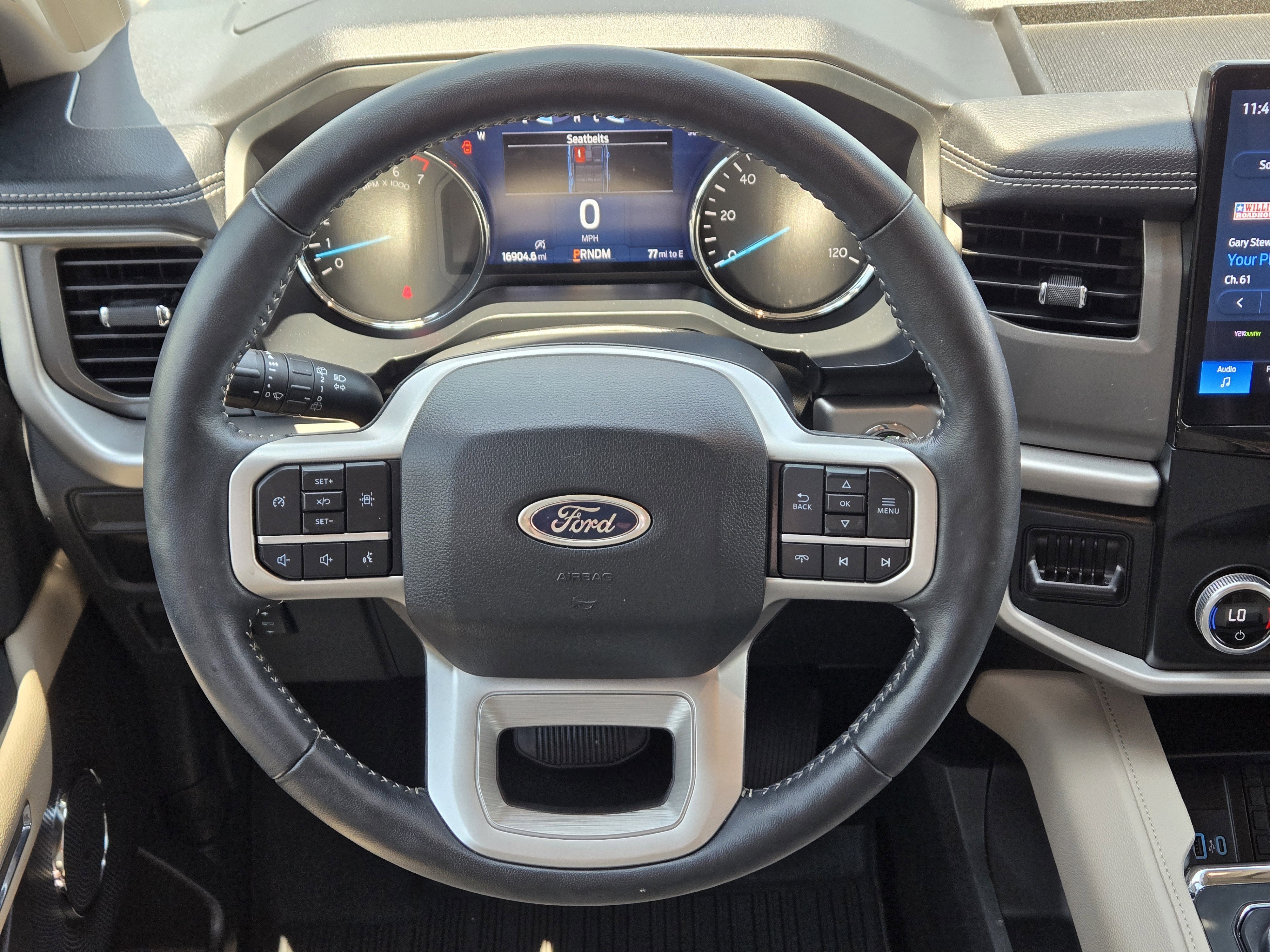 Used 2024 Black Ford XLT image 24