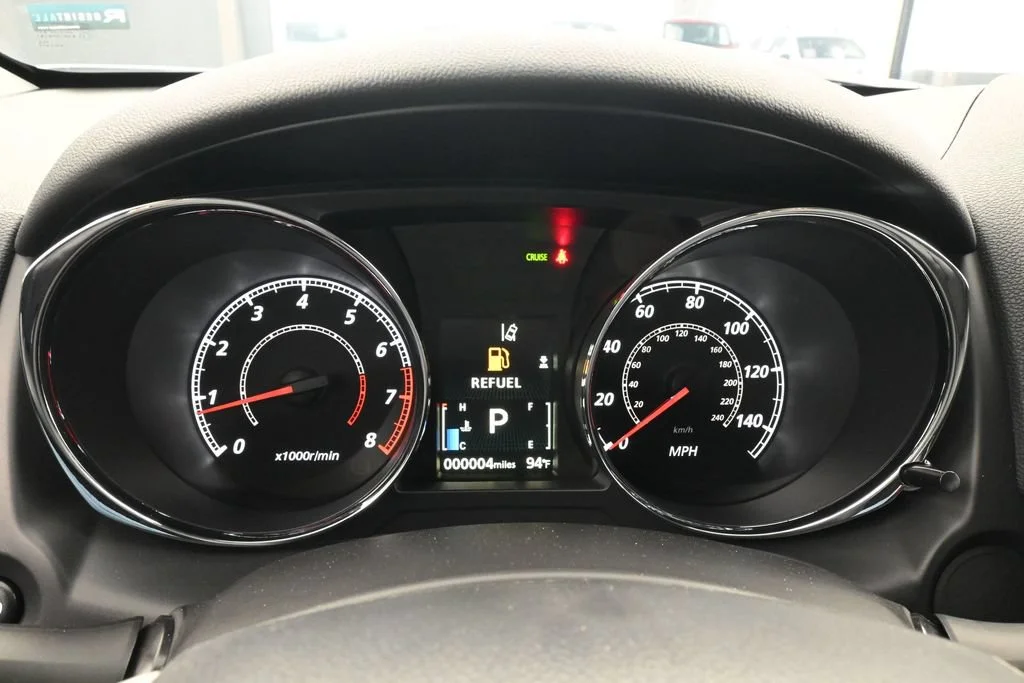 New 2027 White Diamond Mitsubishi 2.0 ES 2WD image 24