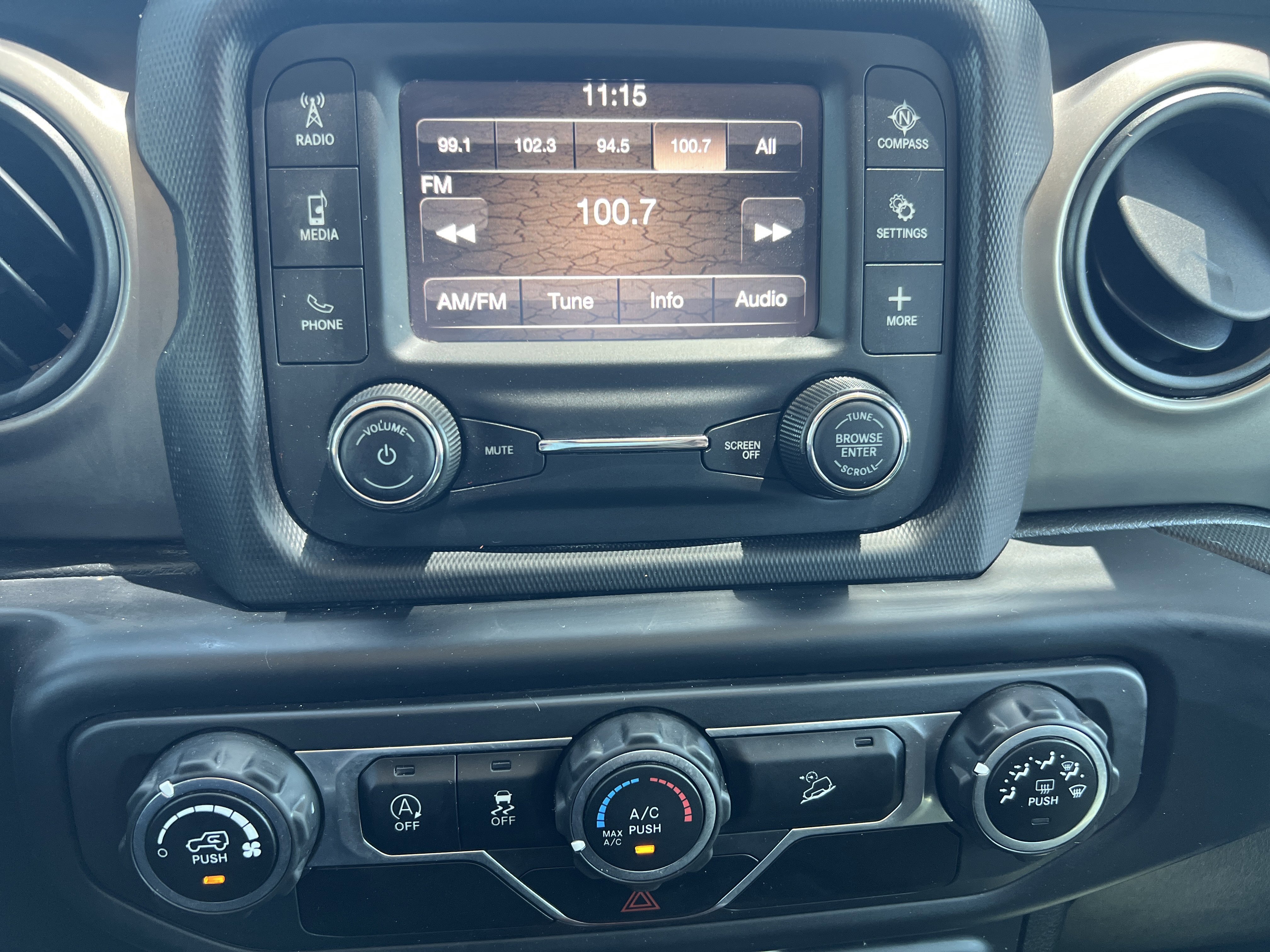 Used 2020 Red Jeep Willys image 19