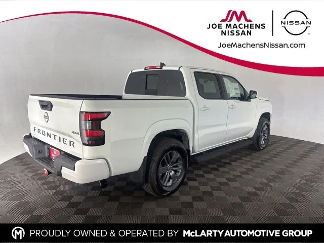 2026 Nissan Frontier SV - Photo 9