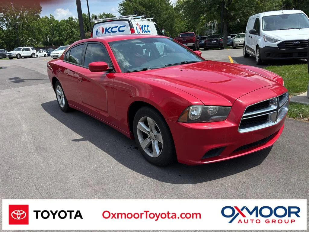2012 Dodge Charger SE's photo