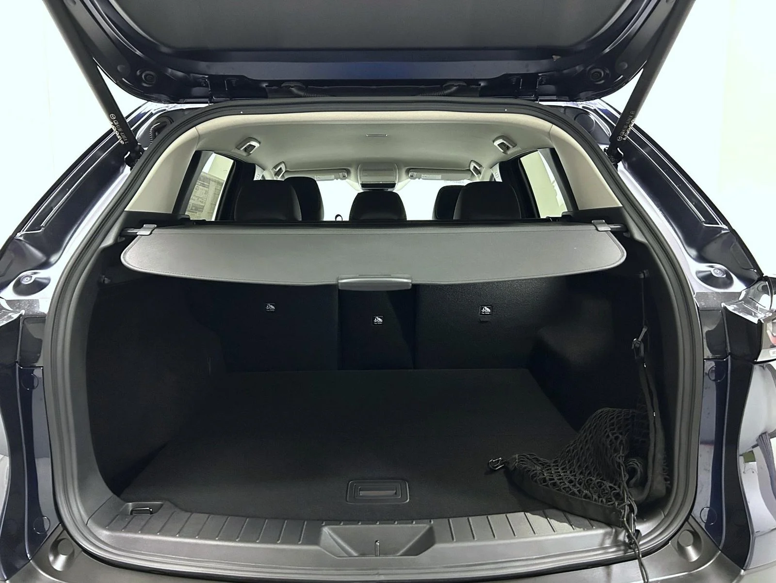 New 2026 Navy Blue Mica Mazda 2.5 S Preferred AWD image 22