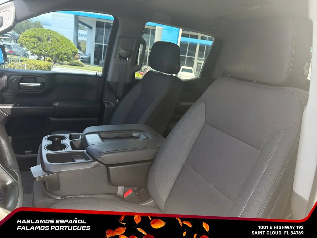 Used 2023 BLACK Chevrolet Custom image 17