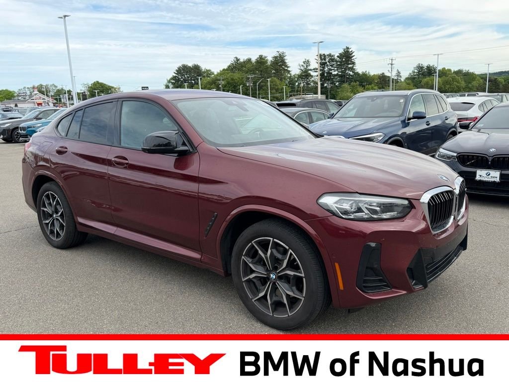 2025 BMW X4 M40i's photo