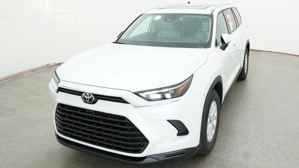 New 2026 Wind Chill Pearl Toyota Hybrid XLE image 20