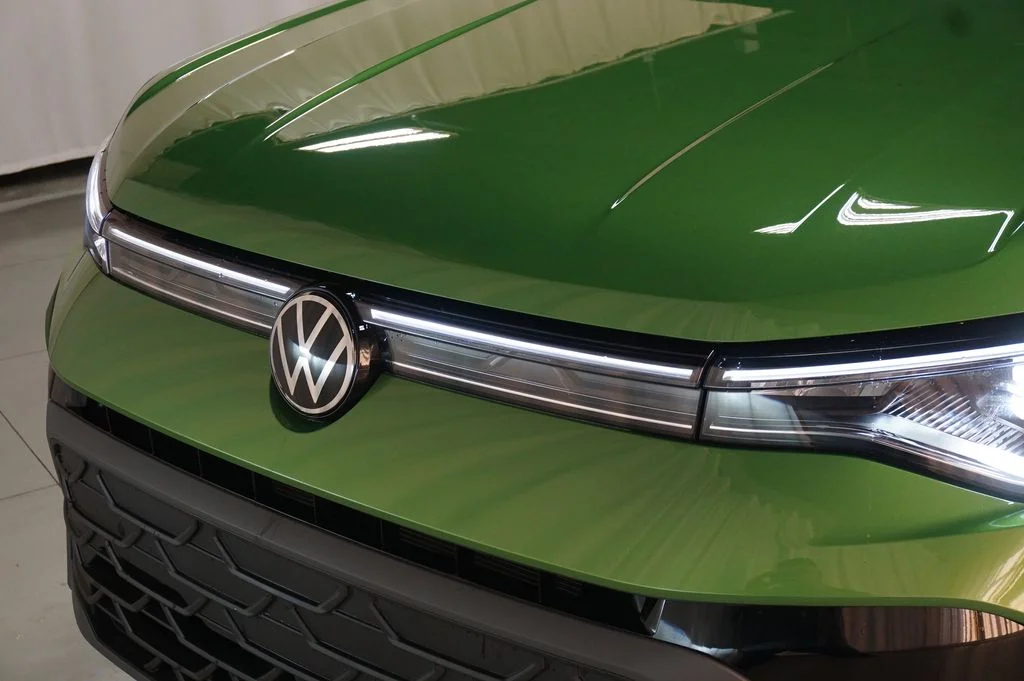 New 2026 Green Volkswagen 1.5T SE Black image 28