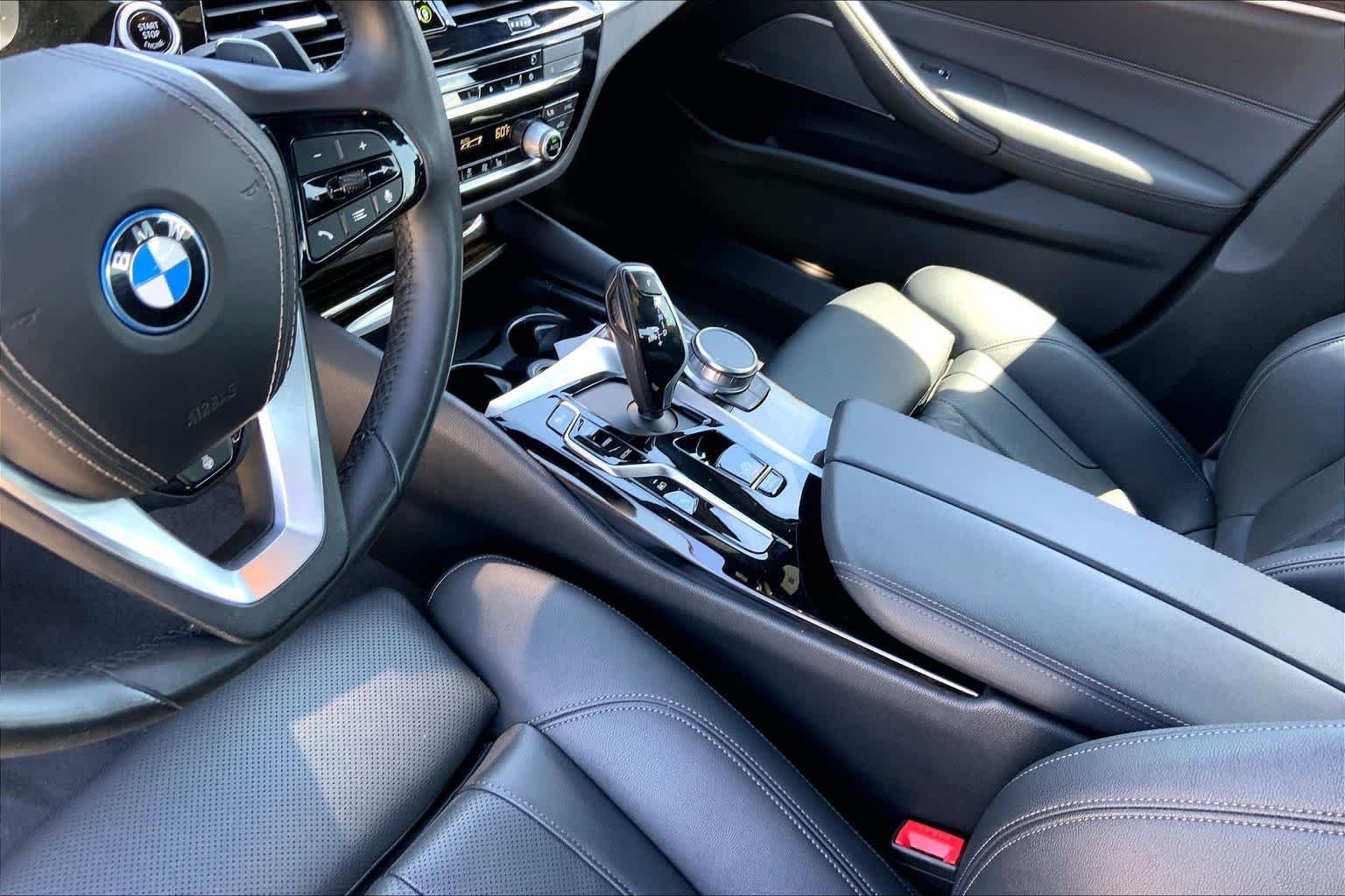 Used 2023 Black Sapphire Metallic BMW 530e xDrive image 17