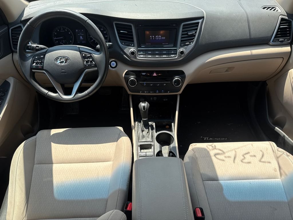 Used 2017 Beige Hyundai Sport image 9